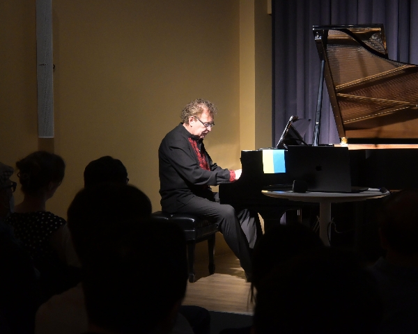 [학과행사] 우크라이나 독립 35주년 기념 음 대표이미지
